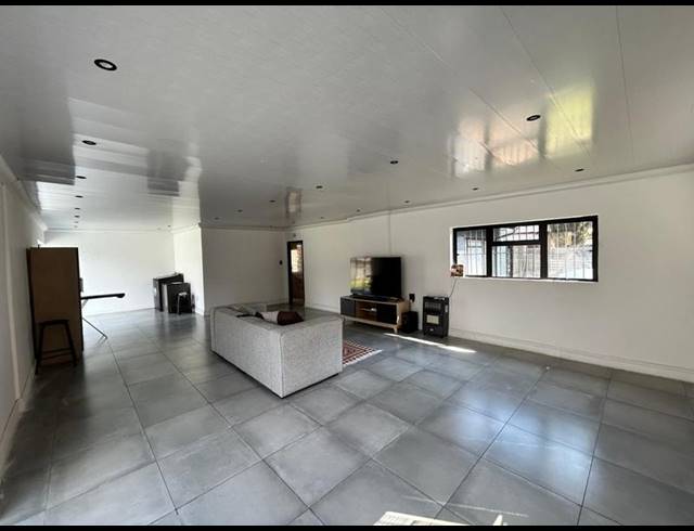 3 BEDROOM HOUSE FOR SALE IN DUNNOTTAR